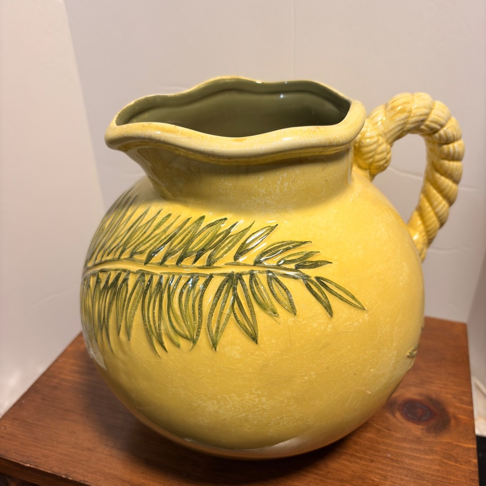 VTG Tommy Bahama Ceramic‎ Yellow Pitcher Palm Leaf Embossed Rope Handle Coastal